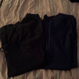 Under Armour Black HeatGear Apparel - Joggers - Black and Navy EUC